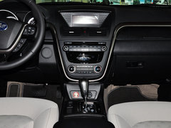 2015款 2.0L 自动 舒适型 5座