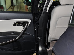 2015款 2.0L 自动 舒适型 5座