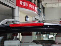 2015款 2.0L 自动 舒适型 5座