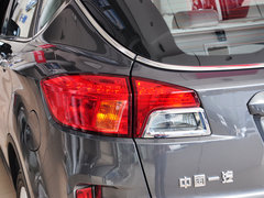 2015款 2.0L 自动 舒适型 5座