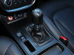 2015款 2.0L 手动 豪华型 5座