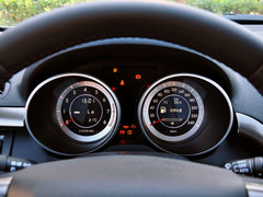 2015款 2.0L 手动 豪华型 5座