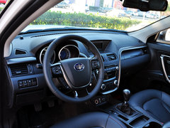 2015款 2.0L 手动 豪华型 5座