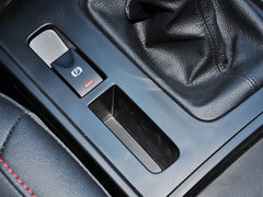 2015款 2.0L 手动 豪华型 5座