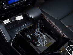 2014款 2.4L 自动 两驱豪华型 7座