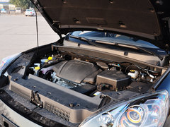 2014款 2.4L 手动 四驱尊贵型 7座