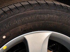 2014款 2.4L 手动 四驱尊贵型 7座