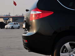 2014款 2.4L 手动 四驱尊贵型 7座