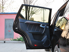 2014款 2.4L 手动 四驱尊贵型 7座