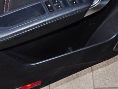 2014款 2.4L 手动 四驱尊贵型 7座