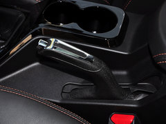 2014款 2.4L 手动 四驱尊贵型 7座