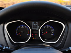 2014款 2.4L 手动 四驱尊贵型 7座