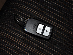 2015款 1.8L CVT 两驱豪华型 5座