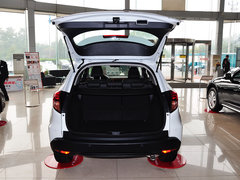 2015款 1.8L CVT 两驱豪华型 5座