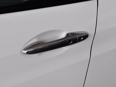 2015款 1.8L CVT 两驱豪华型 5座