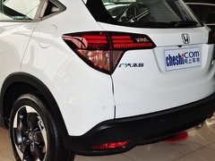 2015款 1.8L CVT 两驱豪华型 5座