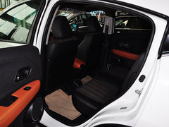 2015款 1.8L CVT 两驱豪华型 5座