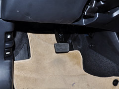 2015款 1.8L CVT 两驱豪华型 5座