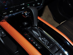 2015款 1.8L CVT 两驱豪华型 5座