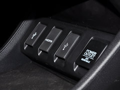 2015款 1.8L CVT 两驱豪华型 5座
