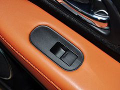 2015款 1.8L CVT 两驱豪华型 5座