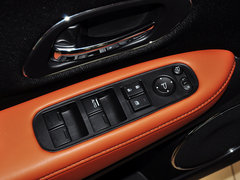 2015款 1.8L CVT 两驱豪华型 5座