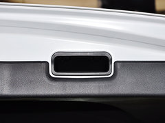 2015款 1.8L CVT 两驱豪华型 5座