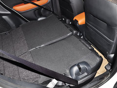 2015款 1.8L CVT 两驱豪华型 5座
