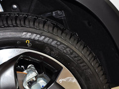 2015款 1.8L CVT 两驱豪华型 5座