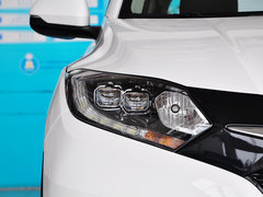 2015款 1.8L CVT 两驱豪华型 5座
