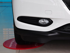 2015款 1.8L CVT 两驱豪华型 5座
