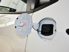 2015款 1.8L CVT 两驱豪华型 5座