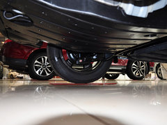 2015款 1.8L CVT 两驱豪华型 5座