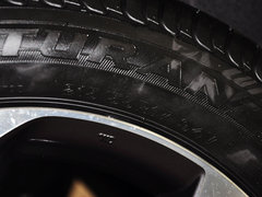2015款 1.8L CVT 两驱豪华型 5座
