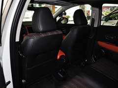 2015款 1.8L CVT 两驱豪华型 5座