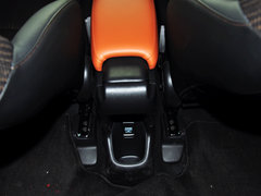 2015款 1.8L CVT 两驱豪华型 5座