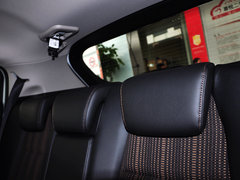 2015款 1.8L CVT 两驱豪华型 5座