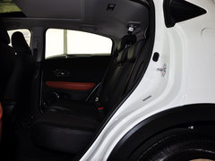 2015款 1.8L CVT 两驱豪华型 5座
