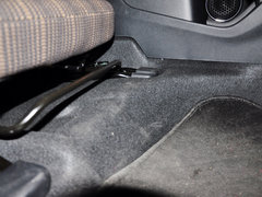 2015款 1.8L CVT 两驱豪华型 5座