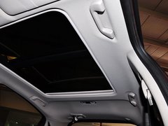 2015款 1.8L CVT 两驱豪华型 5座