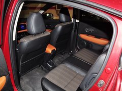 2015款 1.8L CVT 两驱豪华型 5座