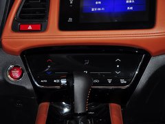 2015款 1.8L CVT 两驱豪华型 5座