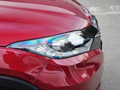 2015款 1.8L CVT 两驱豪华型 5座
