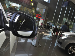 2015款 1.8L CVT 两驱豪华型 5座