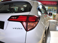 2015款 1.8L CVT 两驱豪华型 5座