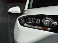 2015款 1.8L CVT 两驱豪华型 5座