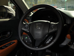 2015款 1.8L CVT 两驱豪华型 5座