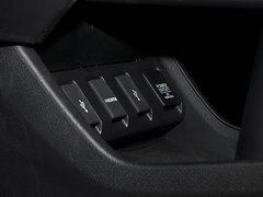 2015款 1.8L CVT 两驱豪华型 5座