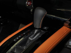 2015款 1.8L CVT 两驱豪华型 5座