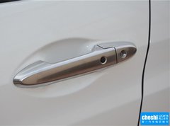 2015款 1.8L CVT 两驱豪华型 5座